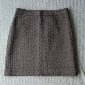 Ann Taylor LOFT Gray Textured Pencil Skirt Size 2